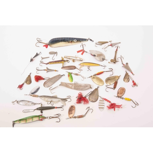 433 - A selection of spoons, spinners and Mepps lures
