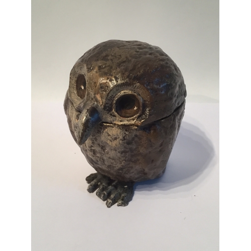 120 - Vienna Bronze Owl measures 8cms high