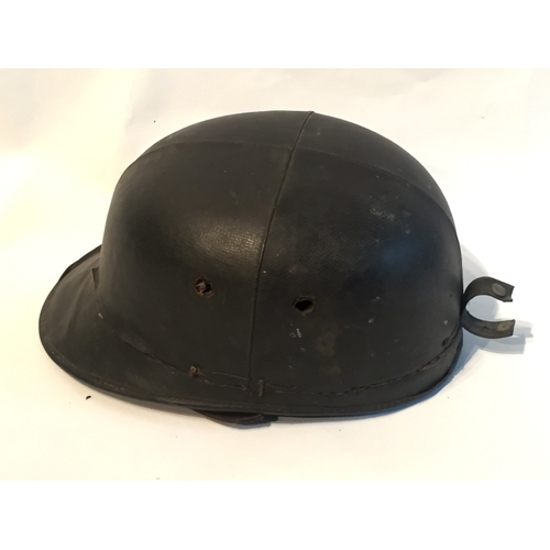 104 - Vintage Corker Outriders / motor  Helmet