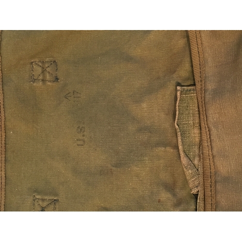 113 - WW2 US Army Bag