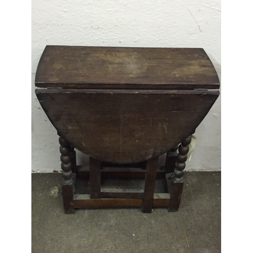 35 - Antique Gate Led Table With Peg Joints