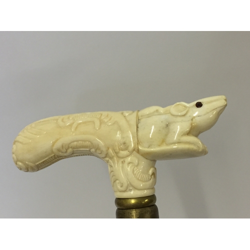 120 - Good Quality Carved Bone Walking Stick In The Form Of 2 Mice.