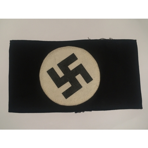 252 - German WW2 Mourning Armband