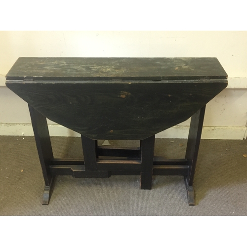 59 - Drop Leaf Table