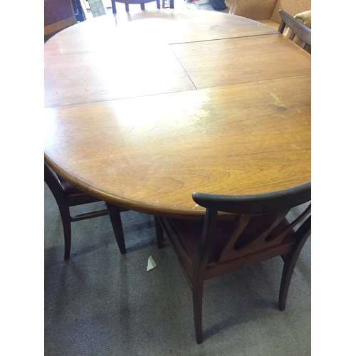 52 - G Plan Extending Table And 4 Chairs 170x122cms extended