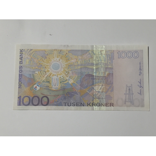 158 - Norway  Norges Bank 1000 Kroner Note 2001 In Uncirculated Condition.