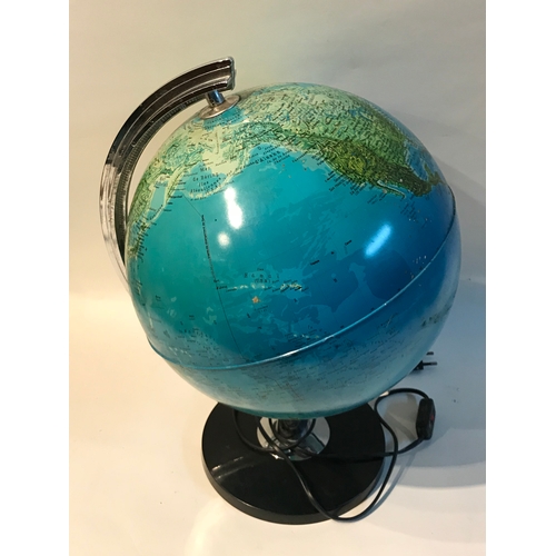 148 - Globe On Stand