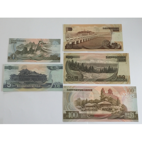 299 - Set Of 5 1992 Uncirculated North Korean Banknotes To Include 1 , 5 , 10 ,50 , And 100 Won Notes.