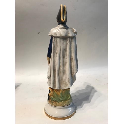 187 - Hand Painted Suaeda Made In Spain Porcelain Figure 'Maiechal De Camp  Empire Français 1797' Stands 2... 