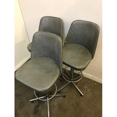 82 - 3 Vintage Bar Stools