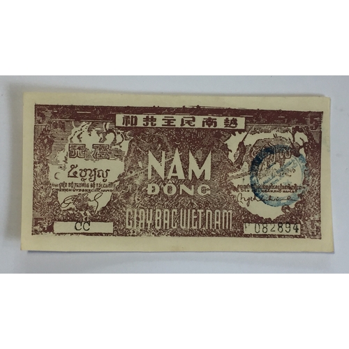 339 - Guerilla Vietnam Ho Chi Minh 5 Dong Note UNC