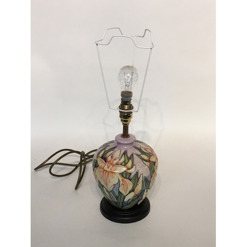 200 - Moorcroft Lamp With Flower Decoration measures 18x64cm