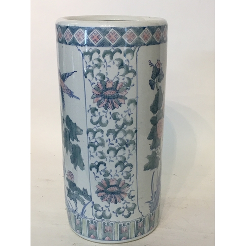 223 - Chinese Vase Measures 47cm High