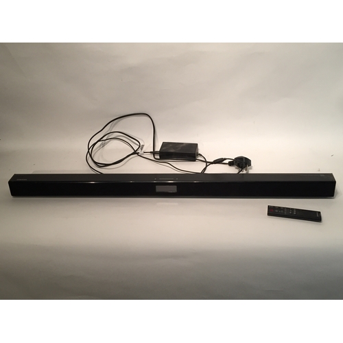 335 - Samsung sound bar with remote