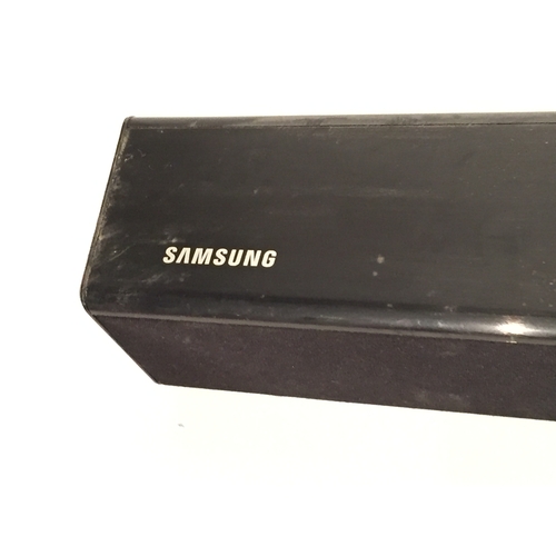 335 - Samsung sound bar with remote