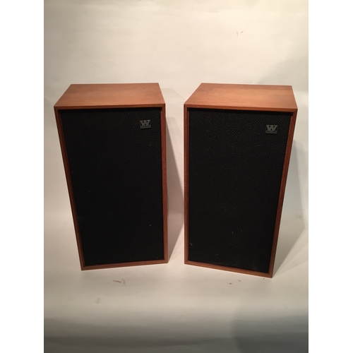 283 - 2 x wharfedale speakers