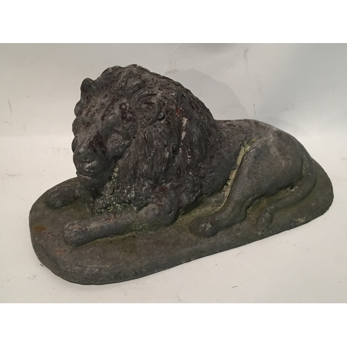 130 - Antique Lead lion mould 23cm long