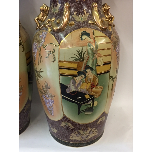 100 - Large pair of chinese vases 94cm high