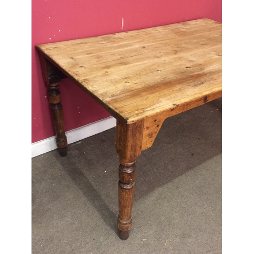 32 - Vintage Pine farmhouse table 82cm x 132cm x 72cm