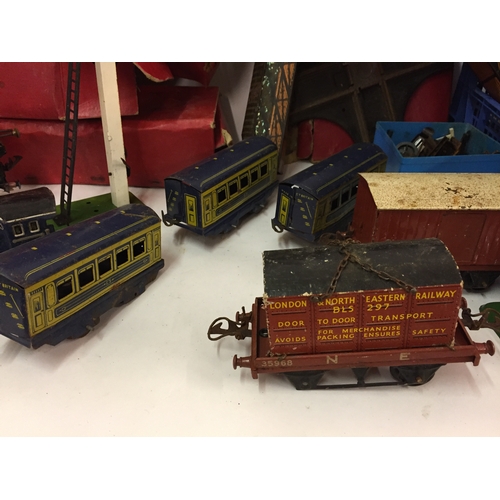 370 - Triang Tin Plate Locomotives building etc 0 gauge Some  With Original  boxes.