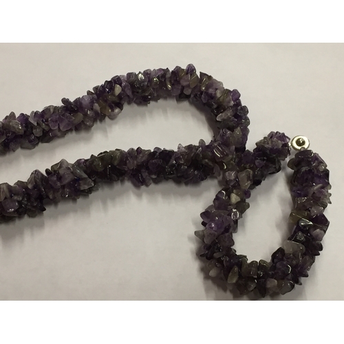 323 - Amethyst necklace and matching bracelet