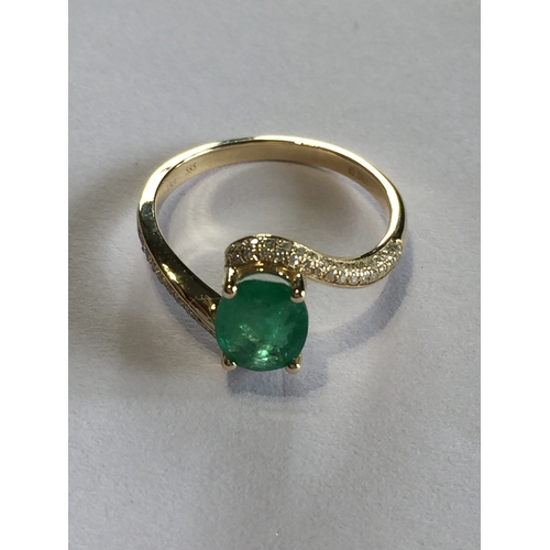 280 - 14 ct Yellow Gold Diamond And Emerald Ring , With One Oval Cut Emerald With 64 Round Brilliant Cut N... 