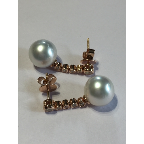 286 - 1 Pair Of 14 ct Rose Gold Pearl And Diamond Earrings , With Two Cultured Akoya Silver Pearls  With 1... 