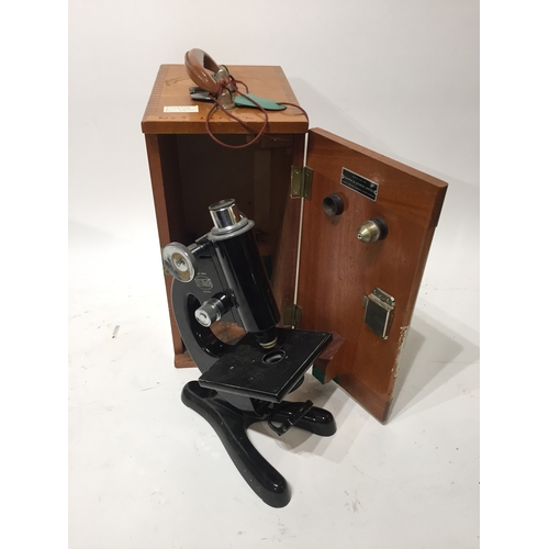 409 - Vintage Educational Cased Beck Of London Microscope