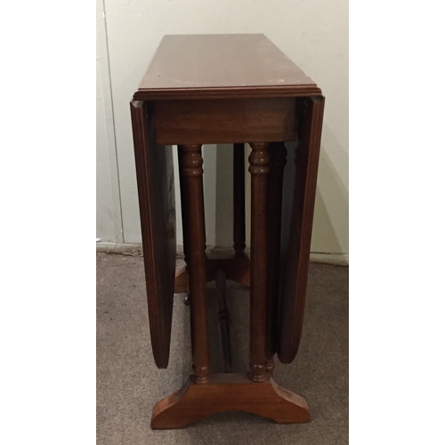 60 - Drop leaf mahogany table