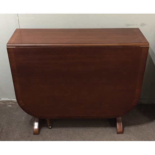 60 - Drop leaf mahogany table