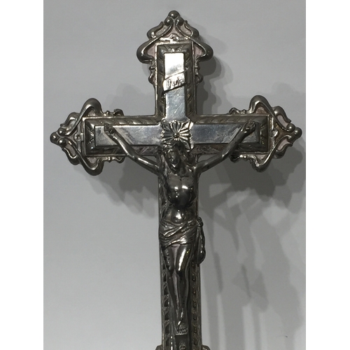 150 - A white metal corpus christie standing 39cms high