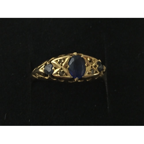 126 - 18ct Gold  Sapphire Ring Size p