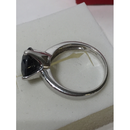 147 - 9 Ct Gold Black Diamond Ring Size N