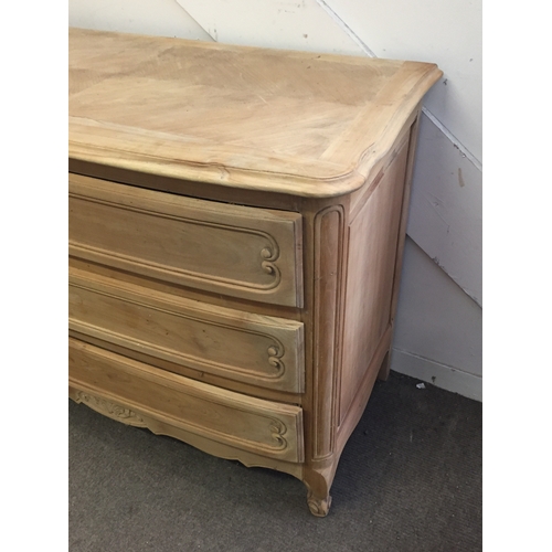 25 - French 3 Drawer Chest 101 x 53 x 84 cms High