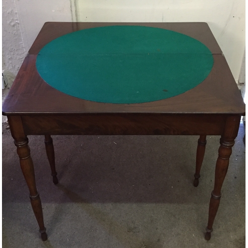 55 - Card Table