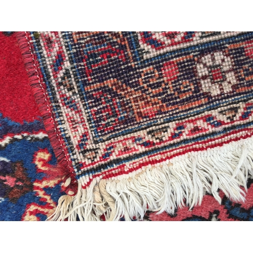 83 - Rug / Carpet  322 cms x 138 cms