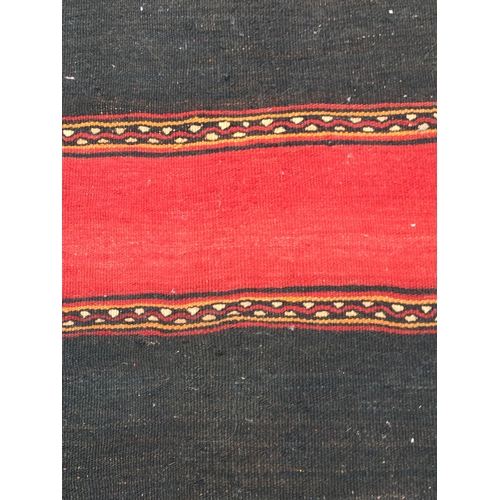 89 - Rug 134 cms x 79 cms