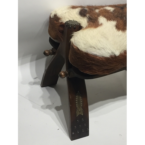 40 - Hide Camel Stool