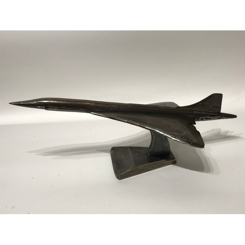 101 - Metal Desk To Model Of Concord. 60 x 22 x 28 cms