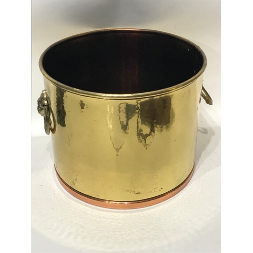 149 - Copper And Brass Coal Bucket Or Planter With Lion Head Handles. 30 x 24 cms