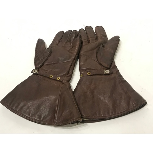 411 - Pair Of Leather Military Despatch Riders  Gloves