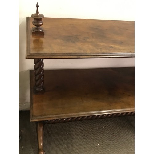 20 - A Good Example Of A Antique Dumb Waiter / Buffet With Turned Supports 117 x 53 x 110 cms