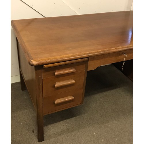 19 - Vintage Industrial Style Abbess Knee Hole Desk With Key 107 x 76 x 75 cms