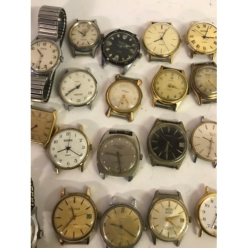 196 - Quantity Of Vintage Wristwatches