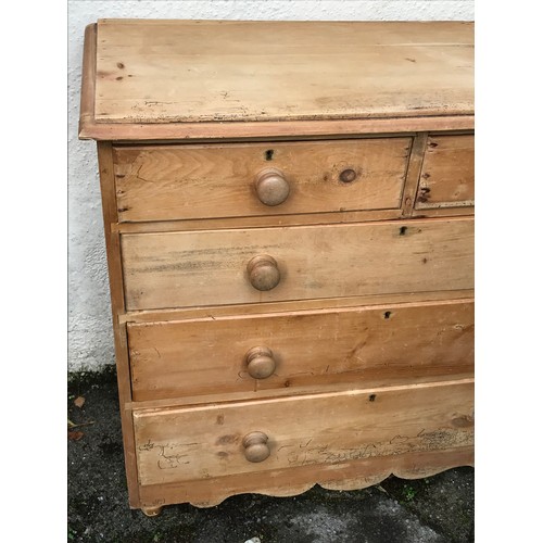 37 - Vintage Pine 2 Over 3  Chest Of Drawers 106 x 46 x 100 cms