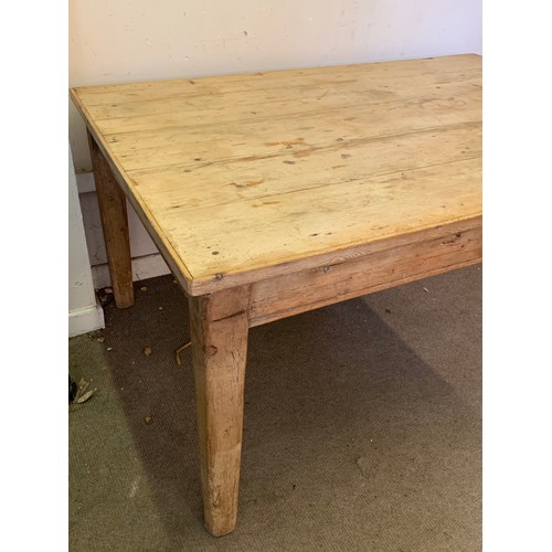 40 - Antique Pine Farmhouse Table. 153 x 105 x 76 cms