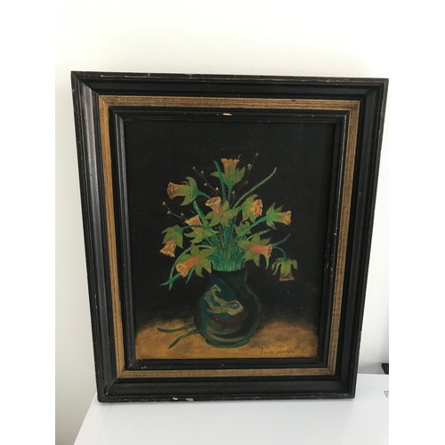 135 - Still Life Oil On Canvas Framed And Signed Of Flowers 33 x 39 cms