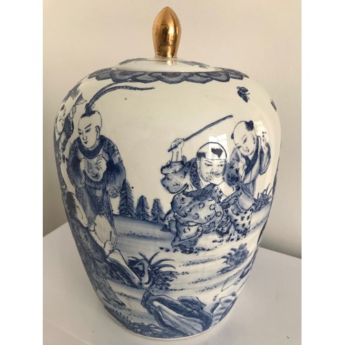 157 - Large Blue And White Chinese Vase With Figural Decoratiom
32 cms h x 23 cms diameter