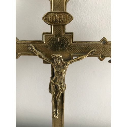 111 - Vintage Brass Crucifix
32 x 21 cms