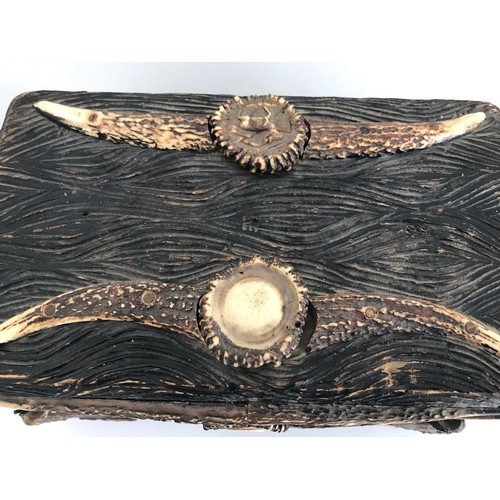 137 - Antique Wooden Tea Caddy Having Extensive Stags Antler Horn Decoration
27 x 17 x 13 cms